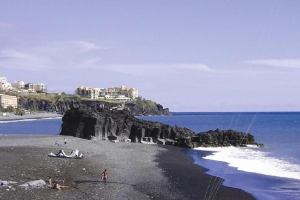 Sunny Bayhill With Swimming Pool Appartamento Funchal (Madeira)